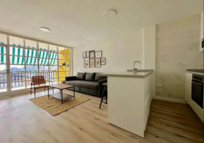 Nuevo apartamento privado con vistas al mar